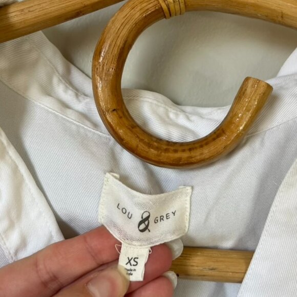 Lou & Grey White Button Down Long Sleeve Women's XS - Picture 4 of 5